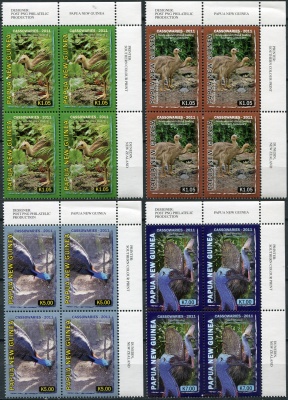 Папуа Новая Гвинея. 2011. Казуары. Правый верхний угол (Серия Квартблоков. MNH OG)